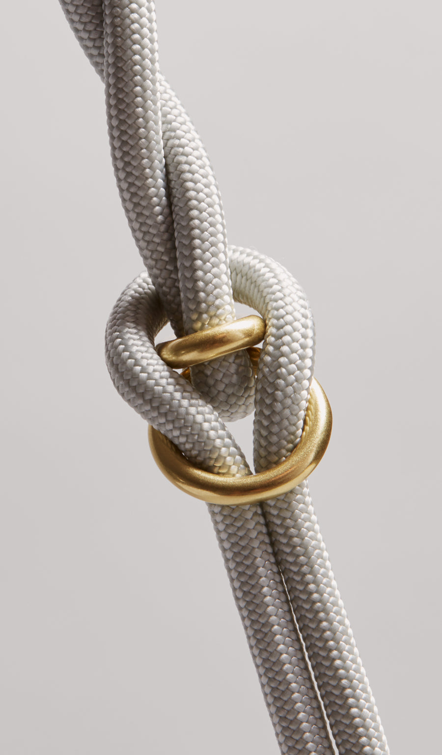 Mantle System Handle
